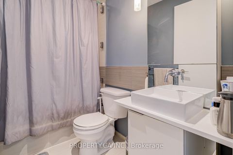Photo 17 at 3207 - 8 Charlotte Street, Waterfront Communities C1, Toronto