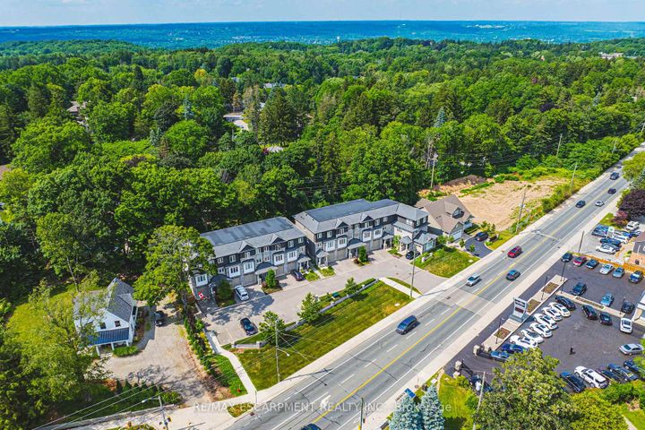 Photo 34 at 6 - 111 Wilson Street E, Ancaster, Hamilton