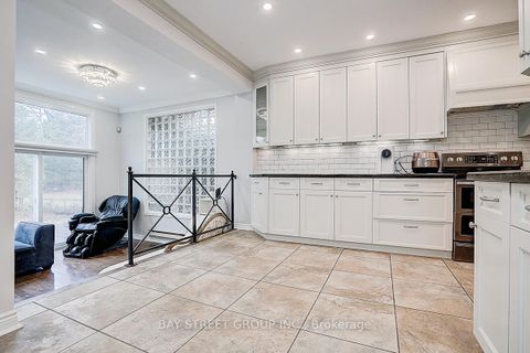 Photo 15 at 6 Larwood Boulevard, Cliffcrest, Toronto