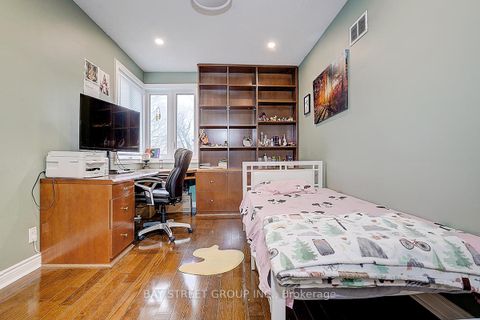 Photo 32 at 6 Larwood Boulevard, Cliffcrest, Toronto