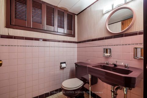 Photo 21 at 18 Queen Marys Drive, Kingsway South, Toronto