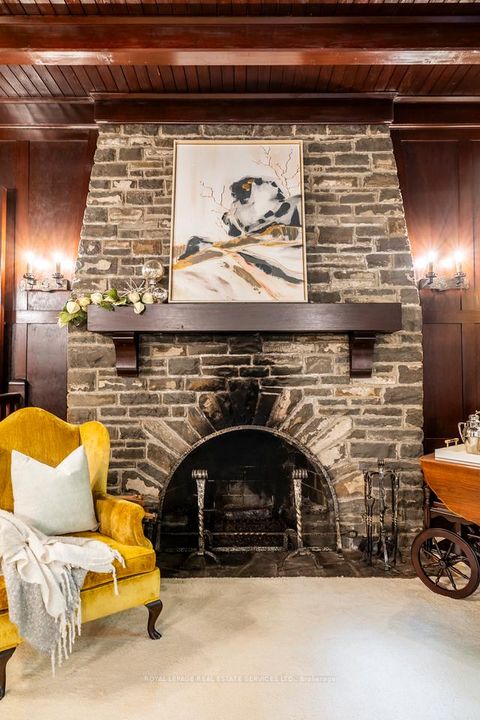 Photo 23 at 18 Queen Marys Drive, Kingsway South, Toronto