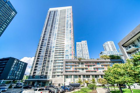 Photo 1 at 706 - 85 Queens Wharf Road, Waterfront Communities C1, Toronto