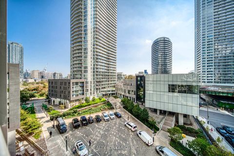 Photo 35 at 706 - 85 Queens Wharf Road, Waterfront Communities C1, Toronto
