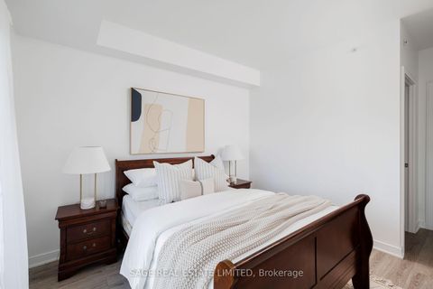 Photo 18 at 408 - 1 Neighbourhood Lane, Queensway, Toronto