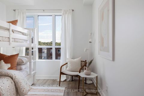 Photo 21 at 408 - 1 Neighbourhood Lane, Queensway, Toronto