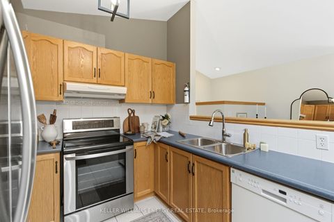 Photo 5 at 1 Daiseyfield Avenue, Courtice, Clarington