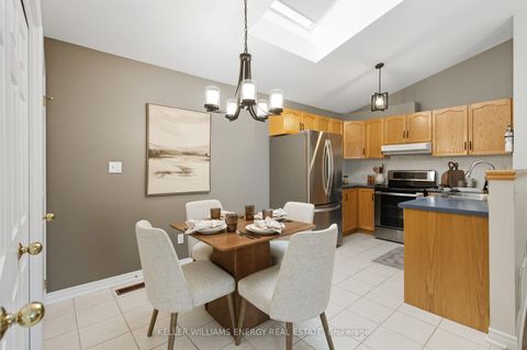 Photo 6 at 1 Daiseyfield Avenue, Courtice, Clarington