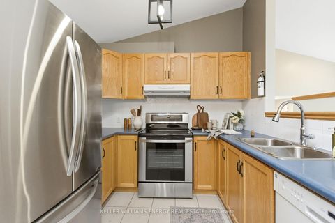 Photo 8 at 1 Daiseyfield Avenue, Courtice, Clarington