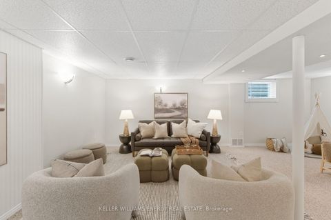 Photo 32 at 1 Daiseyfield Avenue, Courtice, Clarington