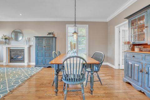 Photo 4 at 28 Windsor Crescent, Shore, Barrie