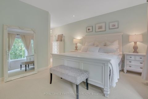 Photo 15 at 28 Windsor Crescent, Shore, Barrie