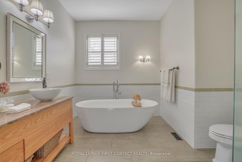 Photo 16 at 28 Windsor Crescent, Shore, Barrie