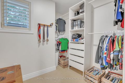 Photo 32 at 28 Windsor Crescent, Shore, Barrie