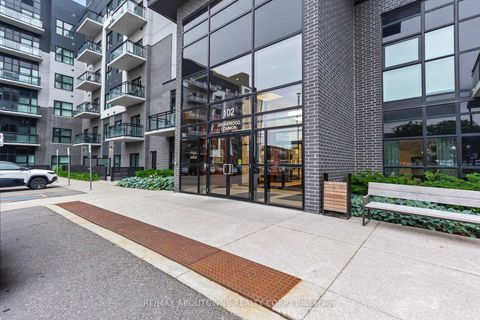 Photo 2 at 121 - 102 Grovewood Common, GO Glenorchy, Oakville