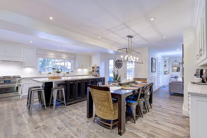 Photo 16 at 6 Mays Crescent, Waterdown, Hamilton