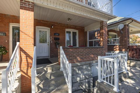 Photo 2 at 154 Day Avenue, Fairbank, Toronto