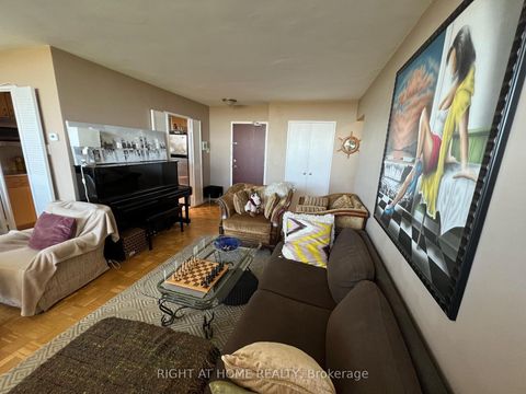 Photo 12 at 1812 - 360 Ridelle Avenue, Belgravia, Toronto Photo 12 at 1812 - 360 Ridelle Avenue, Belgravia, Toronto