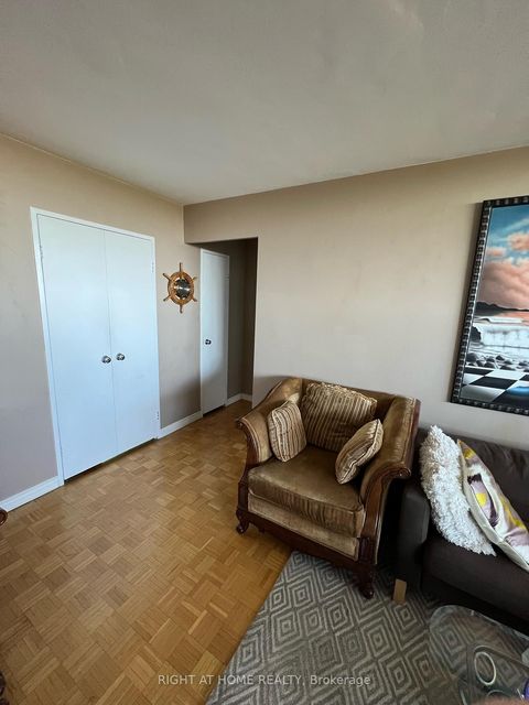 Photo 13 at 1812 - 360 Ridelle Avenue, Belgravia, Toronto