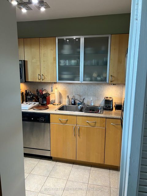 Photo 19 at 1812 - 360 Ridelle Avenue, Belgravia, Toronto