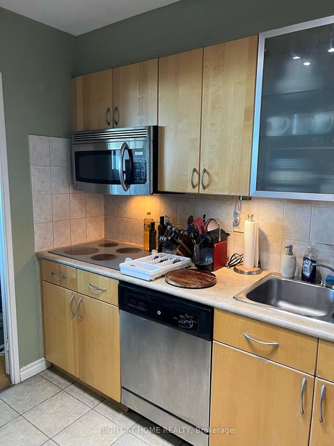 Photo 20 at 1812 - 360 Ridelle Avenue, Belgravia, Toronto