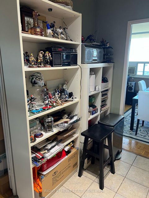 Photo 22 at 1812 - 360 Ridelle Avenue, Belgravia, Toronto Photo 22 at 1812 - 360 Ridelle Avenue, Belgravia, Toronto