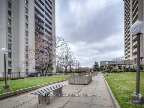 Photo 35 at 1812 - 360 Ridelle Avenue, Belgravia, Toronto Photo 35 at 1812 - 360 Ridelle Avenue, Belgravia, Toronto