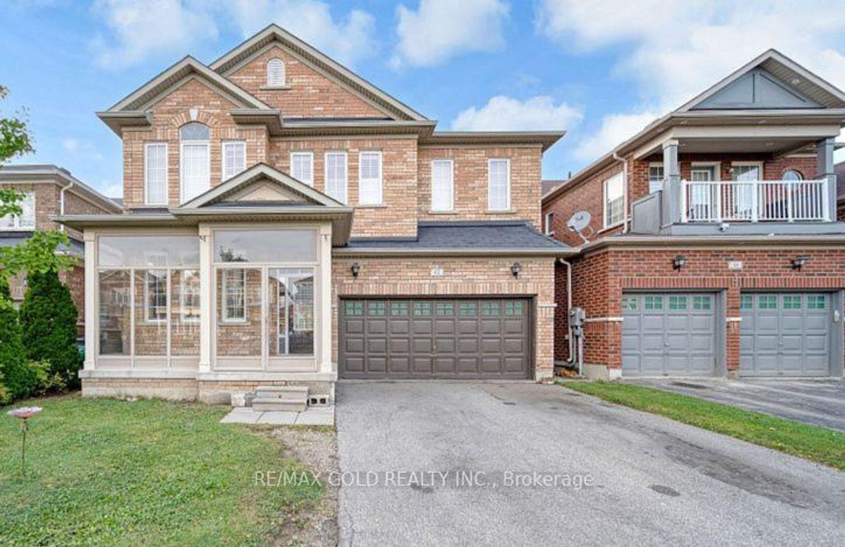 82 Amaranth Crescent, Northwest Sandalwood Parkway, Brampton 2