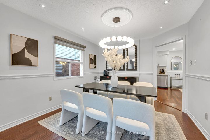 Photo 8 at 3278 Waxwing Drive, Lisgar, Mississauga