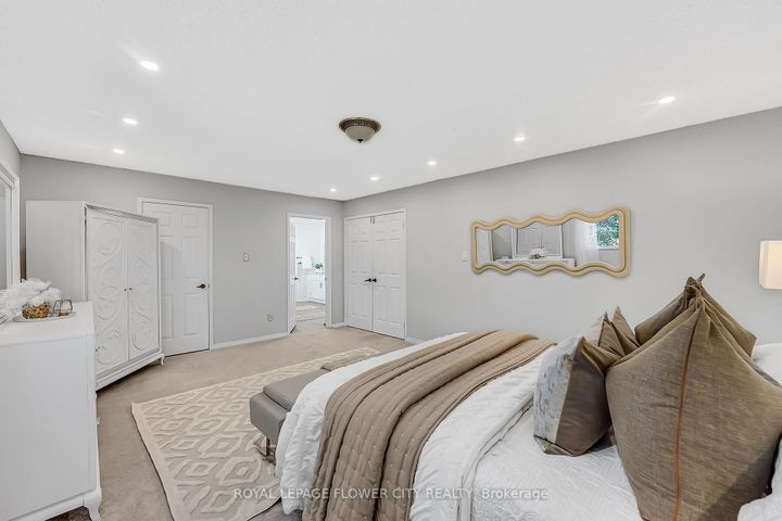 Photo 22 at 3278 Waxwing Drive, Lisgar, Mississauga