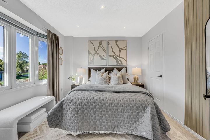 Photo 25 at 3278 Waxwing Drive, Lisgar, Mississauga