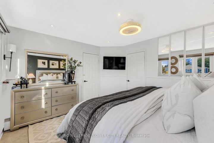 Photo 28 at 3278 Waxwing Drive, Lisgar, Mississauga