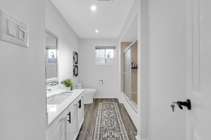 Photo 29 at 3278 Waxwing Drive, Lisgar, Mississauga