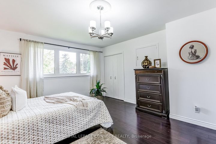 Photo 14 at 22 Ravine Park Crescent, Rouge E10, Toronto