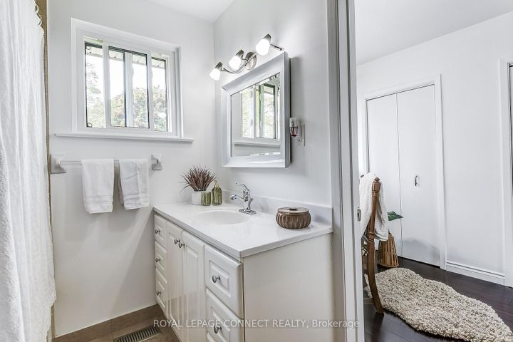 Photo 19 at 22 Ravine Park Crescent, Rouge E10, Toronto