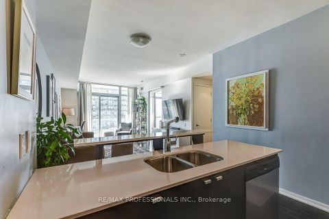 Photo 8 at 2707 - 103 The Queensway Avenue, Swansea, Toronto