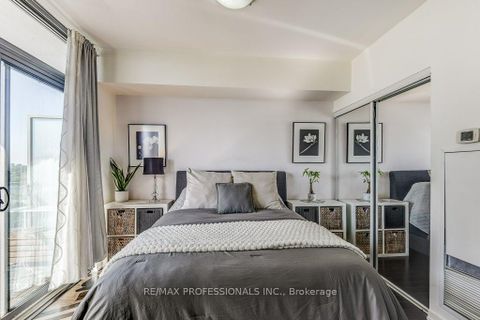 Photo 25 at 2707 - 103 The Queensway Avenue, Swansea, Toronto