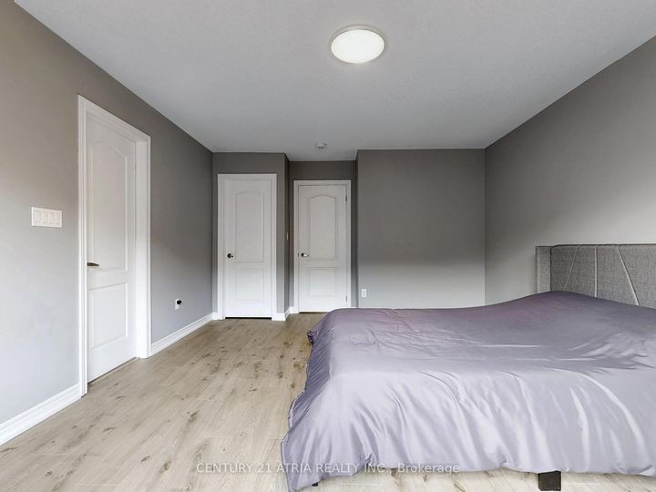 Photo 15 at 8 Moonseed Lane, Oak Ridges Lake Wilcox, Richmond Hill