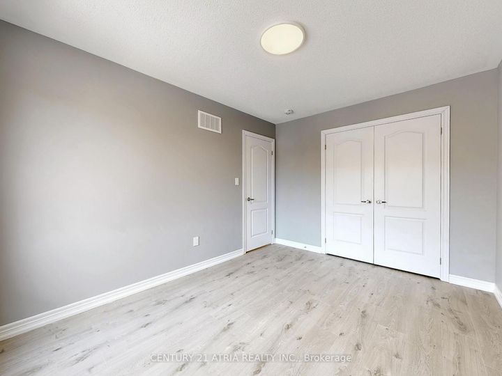 Photo 21 at 8 Moonseed Lane, Oak Ridges Lake Wilcox, Richmond Hill