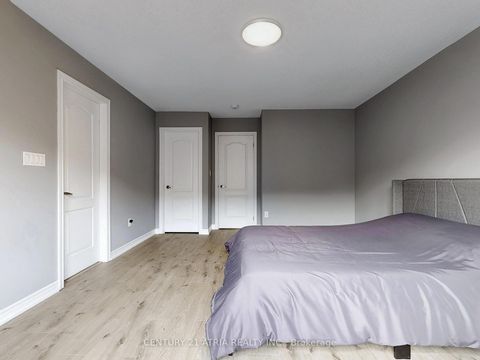 Photo 15 at 8 Moonseed Lane, Oak Ridges Lake Wilcox, Richmond Hill