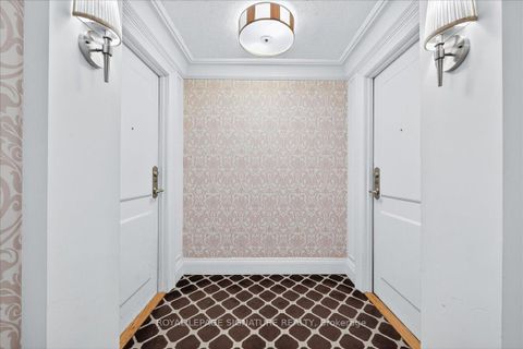 Photo 13 at 1520 - 25 Greenview Avenue, Newtonbrook West, Toronto