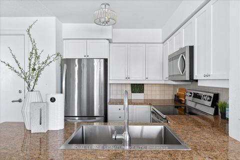 Photo 20 at 1520 - 25 Greenview Avenue, Newtonbrook West, Toronto