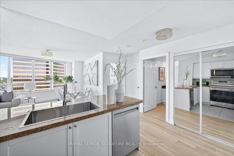 Photo 21 at 1520 - 25 Greenview Avenue, Newtonbrook West, Toronto