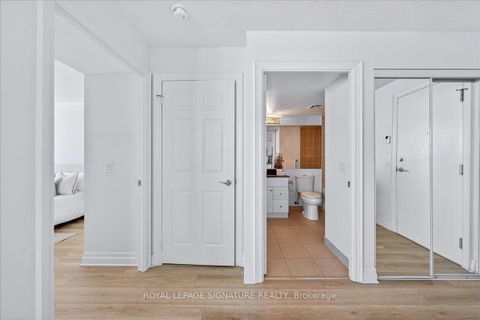 Photo 24 at 1520 - 25 Greenview Avenue, Newtonbrook West, Toronto