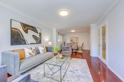 Photo 7 at 403 Glenashton Drive, WC Wedgewood Creek, Oakville