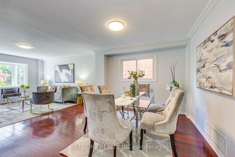 Photo 9 at 403 Glenashton Drive, WC Wedgewood Creek, Oakville