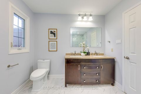 Photo 28 at 403 Glenashton Drive, WC Wedgewood Creek, Oakville