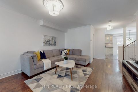 Photo 5 at 24 Lucerne Drive, Vellore Village, Vaughan