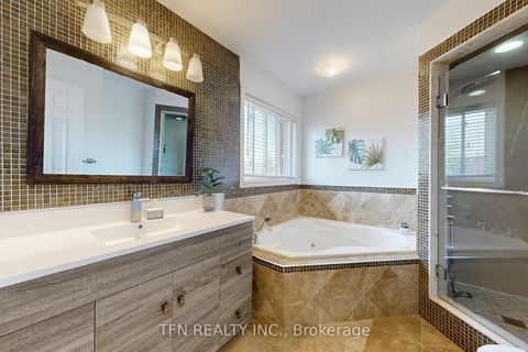 Photo 16 at 24 Lucerne Drive, Vellore Village, Vaughan