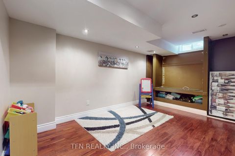 Photo 25 at 24 Lucerne Drive, Vellore Village, Vaughan